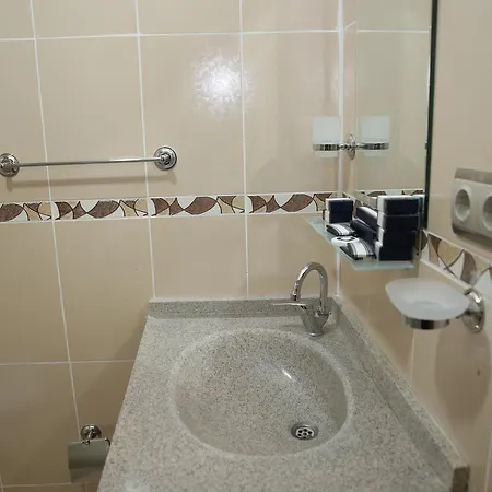 Bayburt Universitesi Konukevi Hotel *